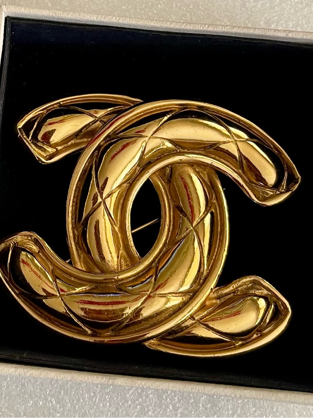 CHANEL Gold Quilted Interlocking CC Brooch